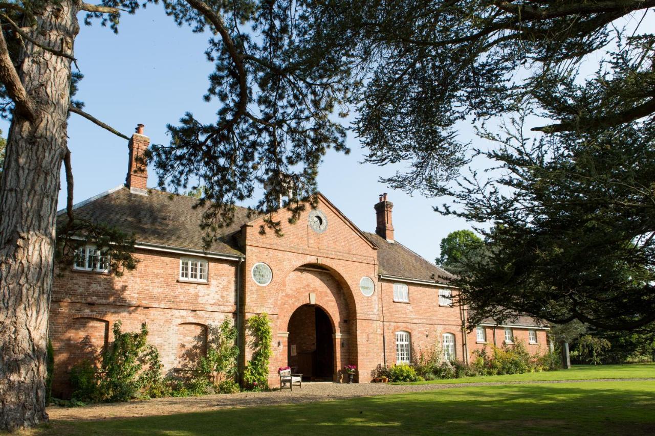 Henley Hall, ラドロー エクステリア 写真